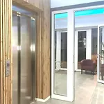Oda ve Kahvaltı Amber 3*