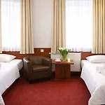 Amber Oda ve Kahvaltı Raszyn