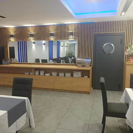 & Restauracja Amber רשין