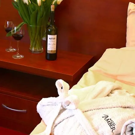 Frühstückspension & Restauracja Amber Raszyn