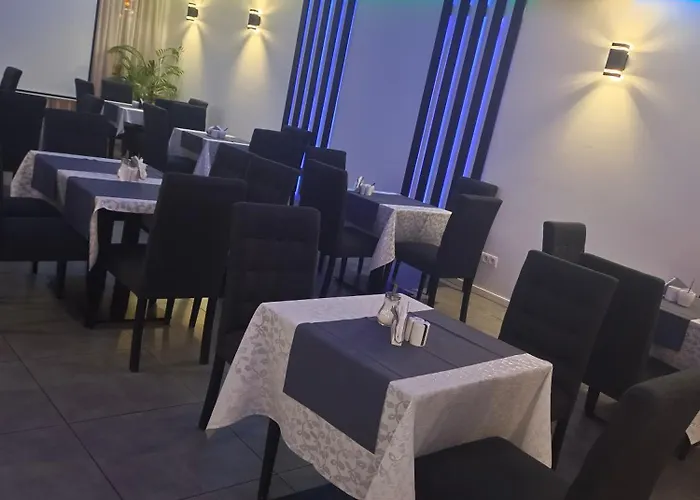 & Restauracja Amber 3*