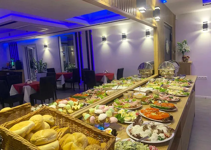 & Restauracja Amber 3* Raszyn