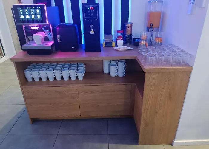 & Restauracja Amber Panzió Raszyn