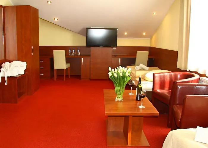 & Restauracja Amber Panzió 3*